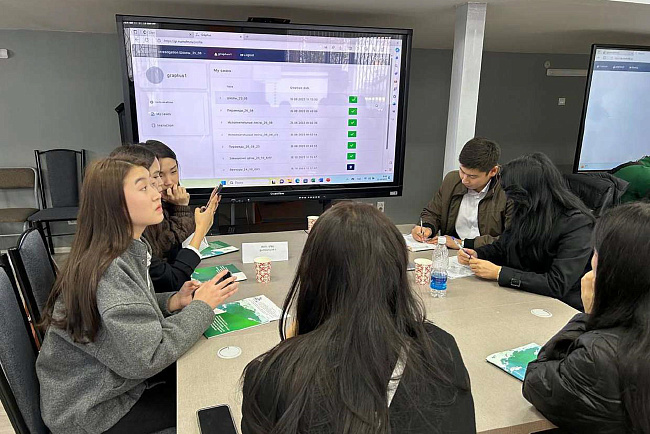 Образовательная выставка "Образование и карьера в сфере ПОДФТ" Организаторы: МСИ, МУМФЦ